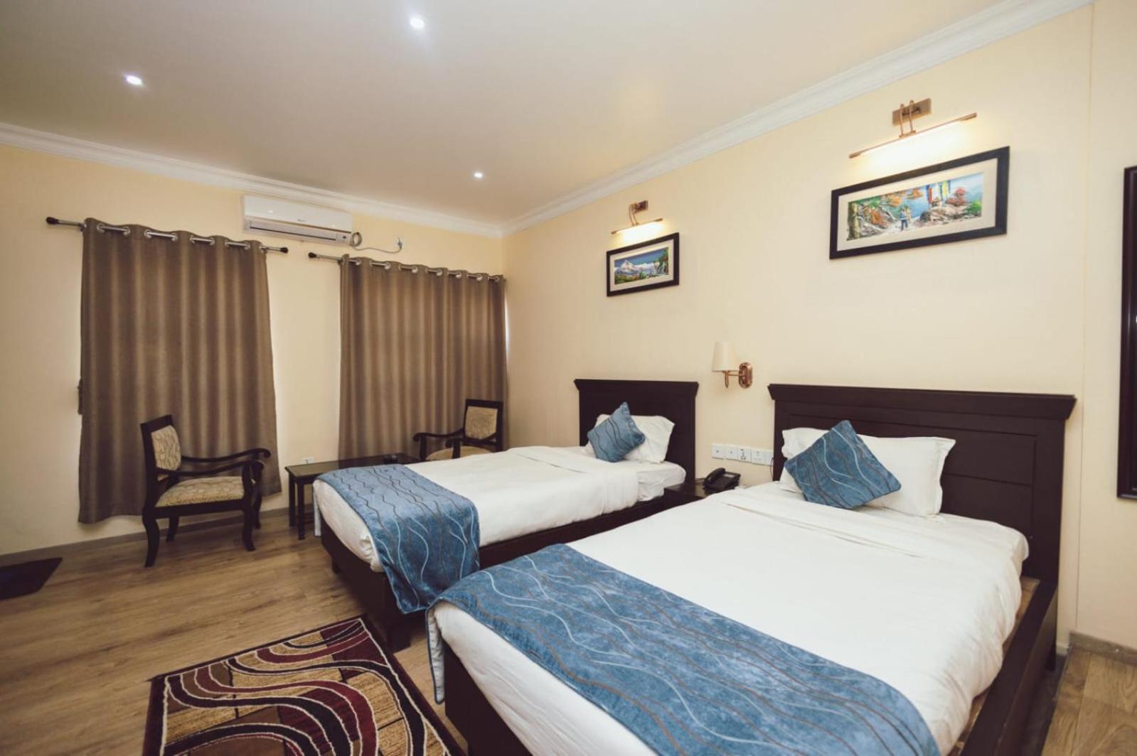 Hotel Maden Inn Itahari Extérieur photo