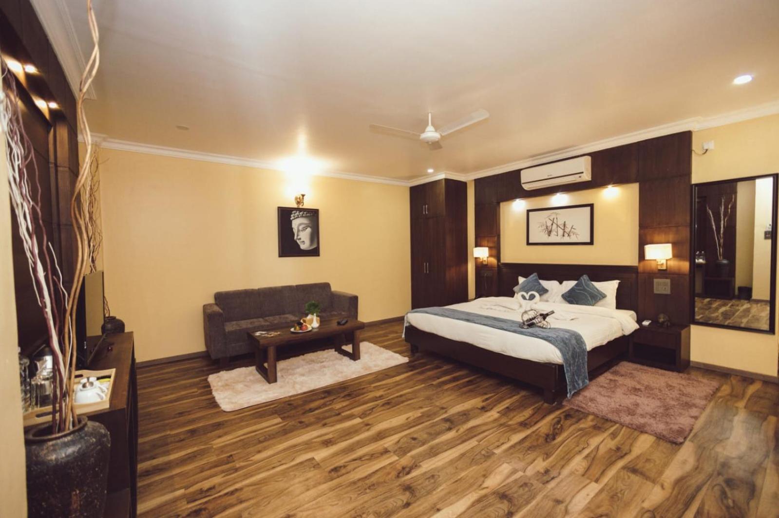 Hotel Maden Inn Itahari Extérieur photo