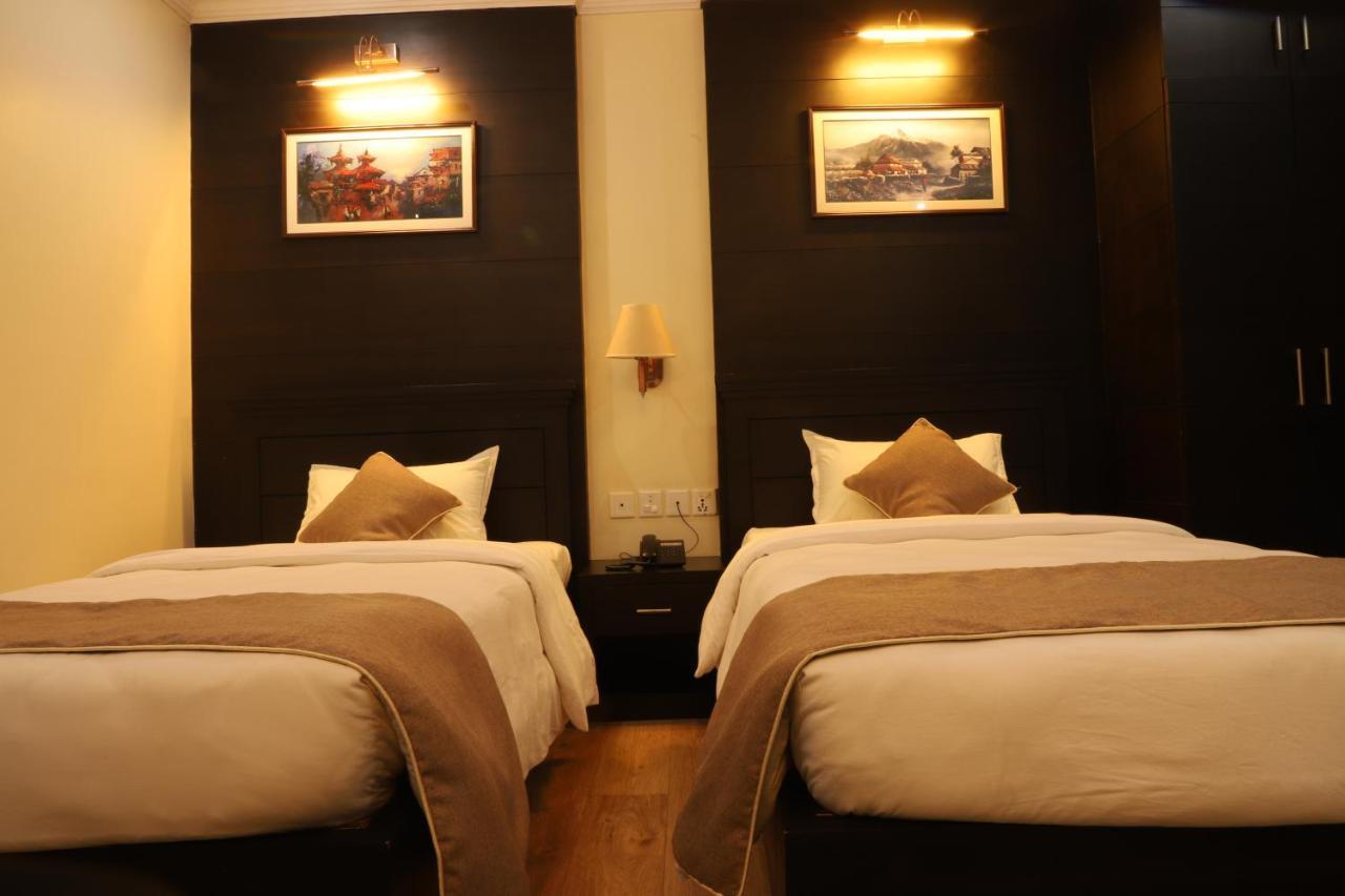 Hotel Maden Inn Itahari Extérieur photo